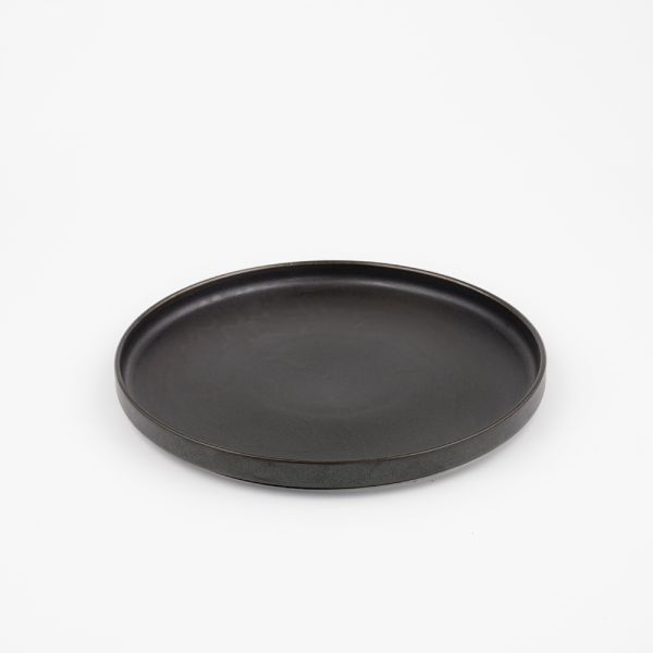 Rosa / Porcelain ( Black Matt Elipse Dinner Plate 27 cm )
